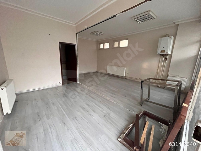 ÖZCAN EMLAK DAN BALGAT PAZAR YAKINI 1397.CADDE DE 35m2+35m2 DEPOLU BOŞ DÜKKAN - Görsel 3