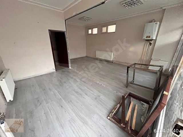 ÖZCAN EMLAK DAN BALGAT PAZAR YAKINI 1397.CADDE DE 35m2+35m2 DEPOLU BOŞ DÜKKAN - Görsel 4