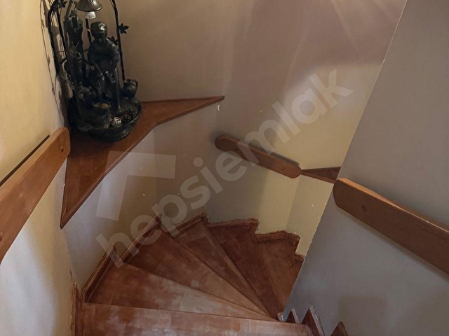Sinanoba Özlem Sahil Sitesi Deniz Manzaralı 5+2 Tripleks Villa - Görsel 13
