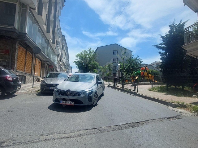 RAMİ YENİ MAHALLEDE CADDE ÜZERİ GENİŞ CEPHE KİRALIK İŞ YERİ - Görsel 13