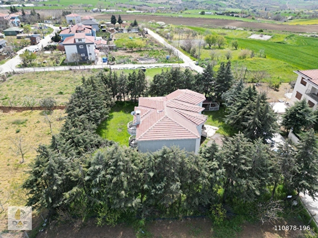 DOĞA İÇİNDE | 900 M² BAHÇELİ | 5+2 ÖZEL YAPIM MÜSTAKİL VİLLA - Görsel 10