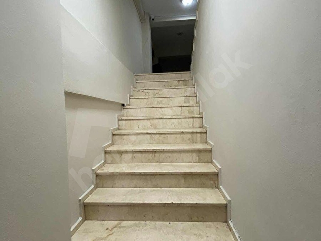 Başdekor dan serdivan AVM yakını sıfır eşyalı 2+1 kiralık - Görsel 17