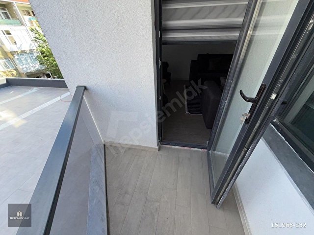ŞAFAK 1+1 EŞYALI 55M² ARA KAT CADDE ÜSTÜ SIFIR EŞYALI YENİ BİNA - Görsel 15