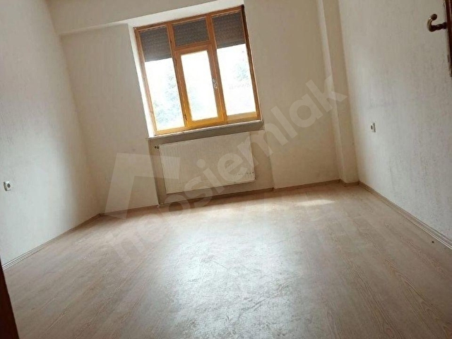ISPARTA MERKEZ YENİ MAHALLE NARİN SİTESİNDE AYRI TAPULU SATILIK DÜKKAN + DAİRE - Görsel 10
