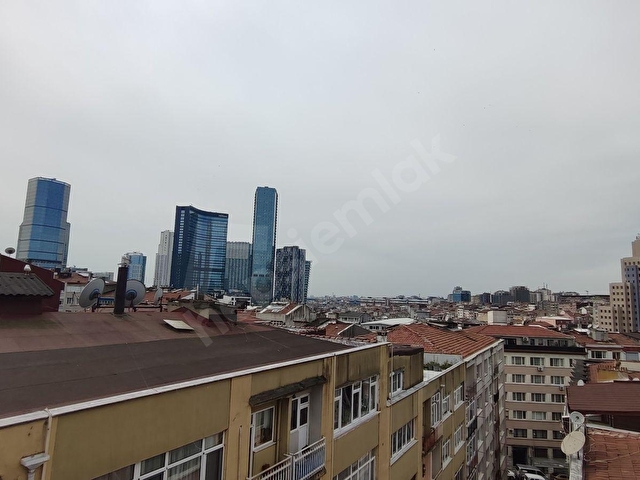 Şişli İskenderoğlu Sokak İle Hasat Sokak Köşesinde 1+1 Asansörlü Kısmı Eşyalı Kiralık Teras Daire - Görsel 11