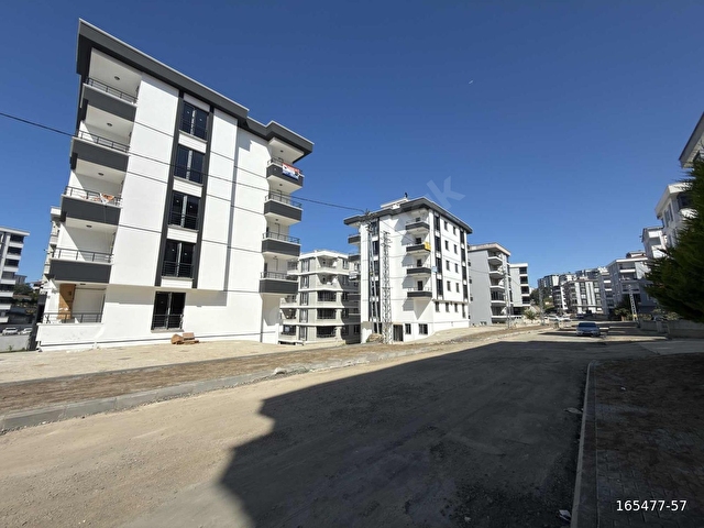 KARADENİZDEN TRAMVAYA 300 METRE SATILIK 1+1 GENİŞ FIRSAT DAİRE - Görsel 2