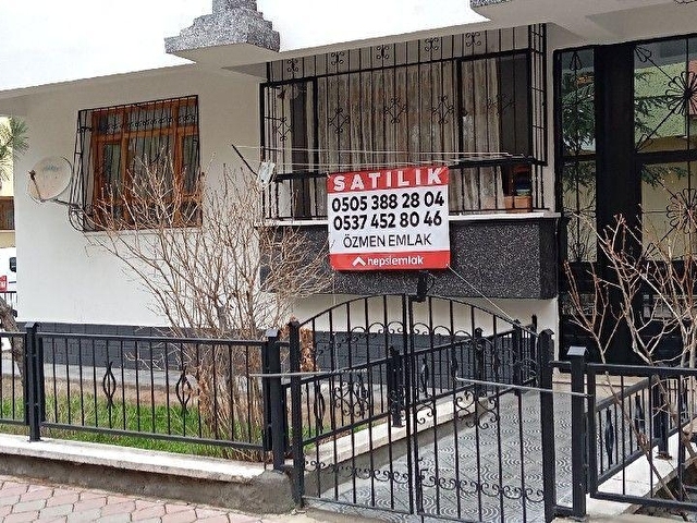 KÖŞK MAHALLESİ 2+1 ÖN CEPHE BALKONLU
