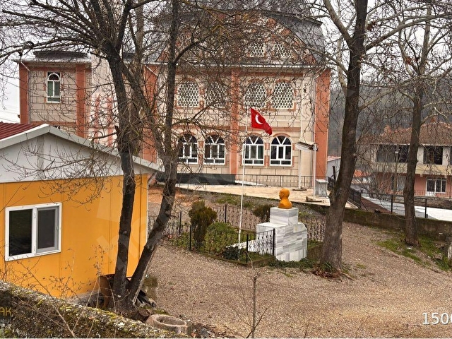 EKŞİDERE MAHALLESİ’NDE 471 m2 ARSA İÇİNDE ESKİ YAPI BAHÇELİ EV - Görsel 28