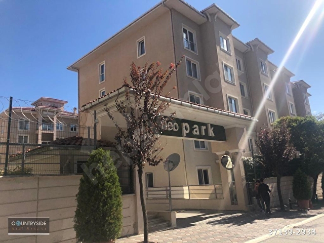 Göktürk NEOPARK SİTESİ nde 3+1 Kiralık Ara Kat Daire