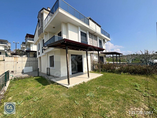 Kuşadası nda 4+1 Havuzlu Ferah satılık - Görsel 2