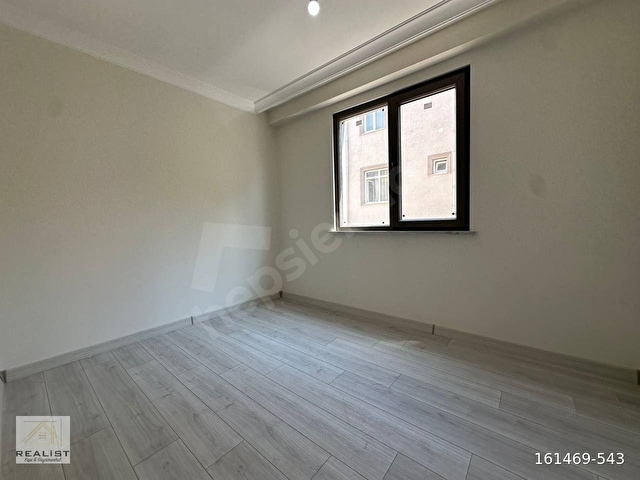 CADDE ÜZERİ ASANSÖRLÜ LÜKS 3+1 ARAKAT KOMBİ&ANKASTRE HEDİYELİ - Görsel 17