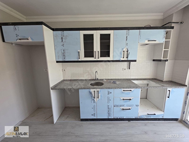 KİREÇ KÖPRÜ CADDE ÜZERİ SATILIK 3+1 DAİRE - Görsel 6