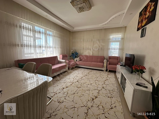 BEYKENTDE MERKEZİ LOKASYONDA CAM BALKONLU 2+1 SATILIK DAİRE - Görsel 3
