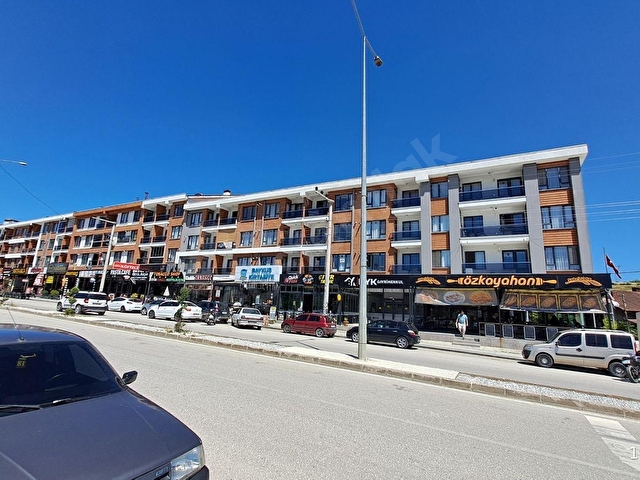 ÜNİVERSİTE BÖLGESİNDE CADDE ÜSTÜ ARAKAT SATILIK 1+1 DAİRE - Görsel 18