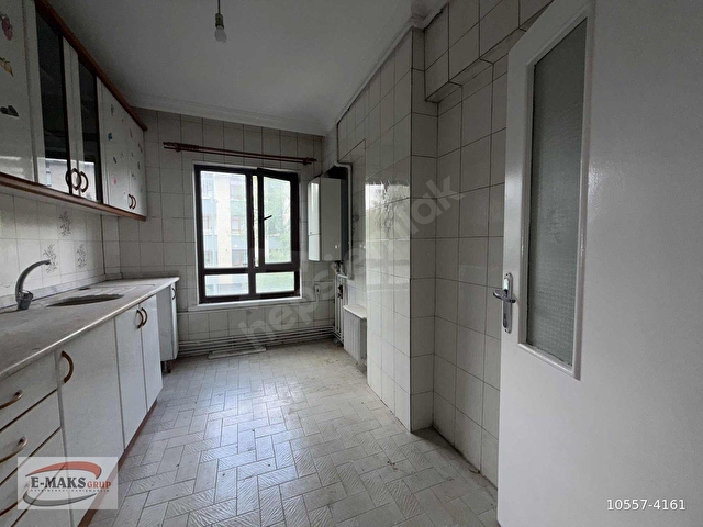 EMAKSTAN DİKMEN CADDESİ ATAYOLU SOK.MERKEZİ KONUMDA 3+1 KİRALIK - Görsel 12