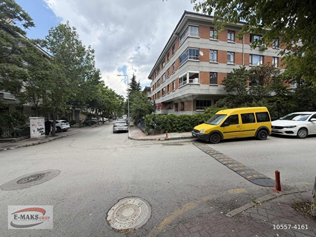 EMAKSTAN DİKMEN CADDESİ ATAYOLU SOK.MERKEZİ KONUMDA 3+1 KİRALIK - Görsel 4