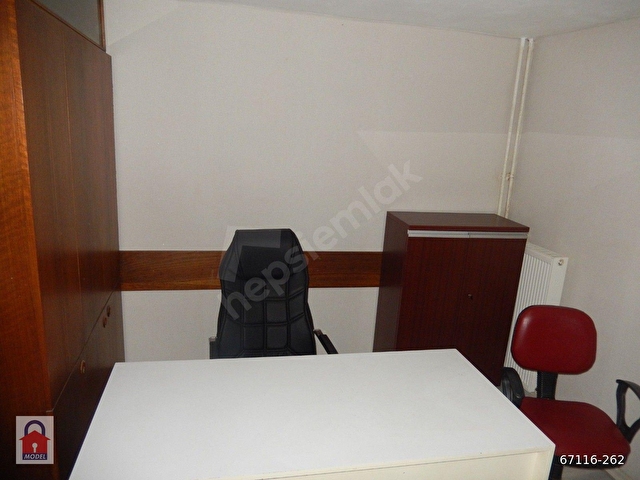 KIZILAY BAYINDIR SOKAKTA 3 BÖLÜMDEN OLUŞAN OFİS - Görsel 9