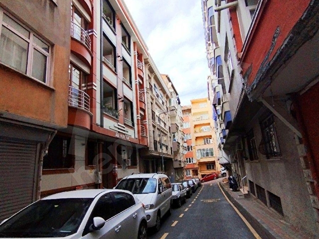 KAĞİTHANE EMNİYETEVLERİ 2+1 METROYA 5 DK YÜRÜME ASANSÖRLÜ KREDİLİ 9 YİLLIK BOŞ DAİRE - Görsel 17