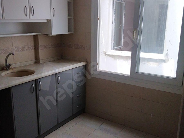ESENYALIDA ÇİFT CEPHE DOĞALGAZLI OTOPARKLI KİRALIK DAİRE. - Görsel 24