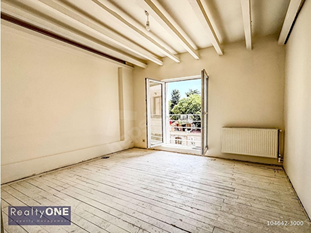 Beyoğlu  Kiralık 1+1 Daire Şişhane Metro Dibinde Tarihi Binada Bakımlı - Görsel 30