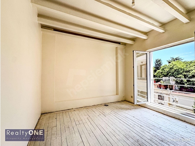 Beyoğlu  Kiralık 1+1 Daire Şişhane Metro Dibinde Tarihi Binada Bakımlı - Görsel 7