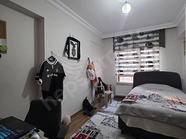 ÖVEÇLER KABİL CADDESİNE .3.BİNA  ARA KAT   ASANSÖRLÜ GARAJLI  MANTOLAMALI ÖNÜ AÇIK - Görsel 11