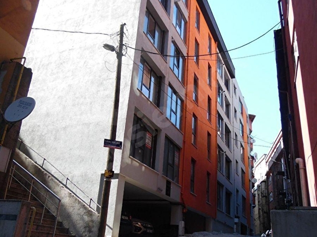 ELÇİ GAYRİMENKULDEN ACILIK ELMASPARK KARŞISIN DA KİRALIK 2+1 DAİRE,