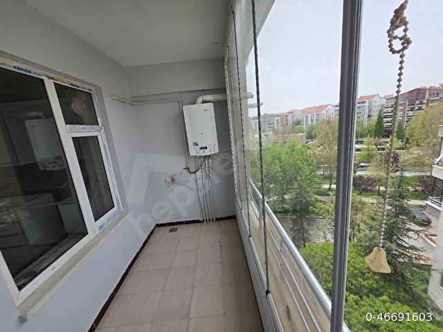 KENTPARKTA ADA BAHÇE ÜSTÜ 5+1 İÇİ SIFIR YAPILI 220M² LÜX DAİRE - Görsel 7