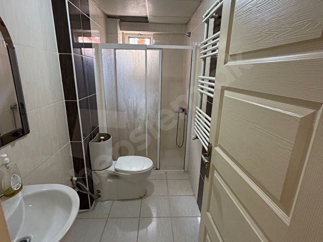 MÜKEMMEL BİR KONUMDA 2+1 EŞYALI ARA KAT DAİRE - Görsel 11