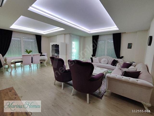 Konyaaltı Liman Havuzlu Sitede Teraslı Satılık 4+1[EN-TR-RUS]