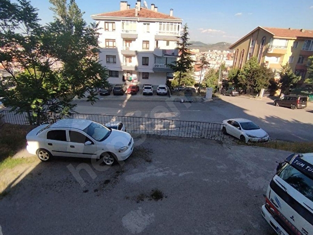UFUKTEPE MAH OSMANGAZİ CAD ÜZERİ 3+1 KAT KONUMUNDA SATILIK DAİRE - Görsel 22