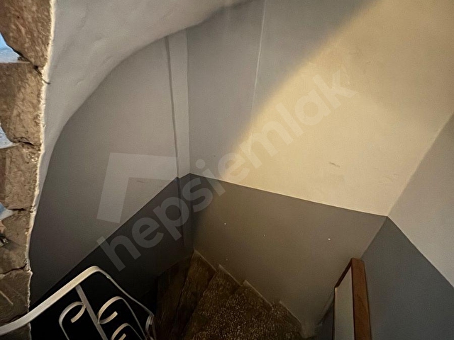 BEYOĞLU KASIMPAŞA MERKEZDE 30 M2 KİRALIK OFİS - Görsel 11
