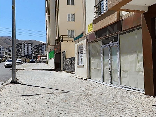 PİRAMİT GMden YILDIZKENT İSTİNYE SİTESİ ALTI SATILIK İŞ YERİ - Görsel 11