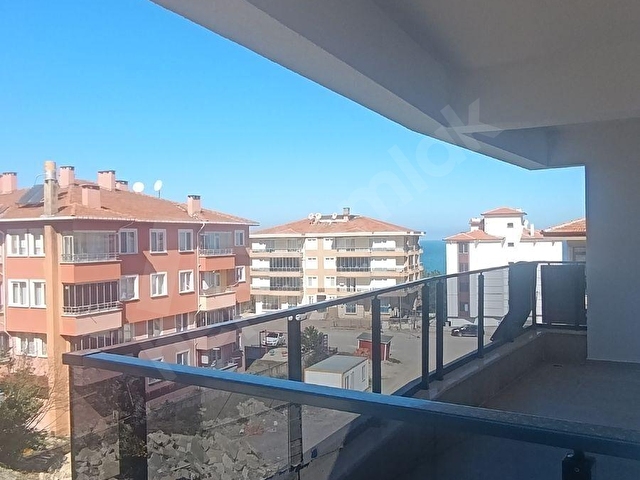 ZEYBEK EMLÂK İNEBOLU SİFİR YENİ 2+1/ 2.KAT SATILIK DAİRE