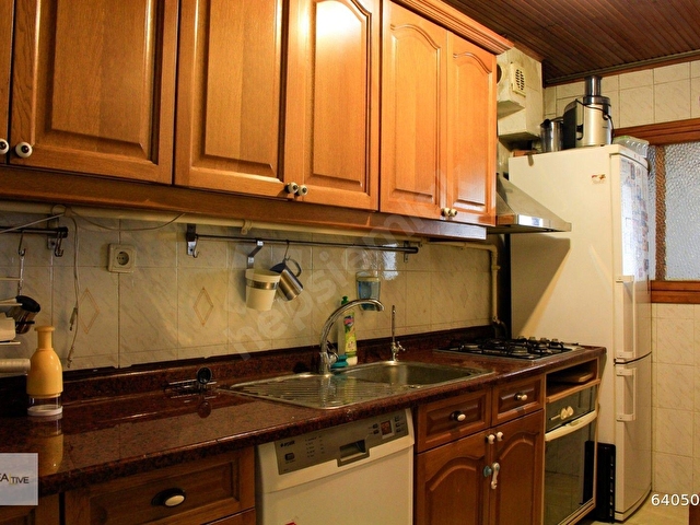 Büyükderede Deniz Manzaralı Eşyalı 1+1 Kiralık Daire - Görsel 13