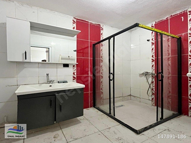 METROBÜSE YAKIN DÜZ GİRİŞ EMSALİNDE KREDİYE UYGUN SATILIK 2+1 !! - Görsel 21