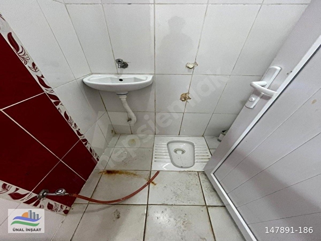 METROBÜSE YAKIN DÜZ GİRİŞ EMSALİNDE KREDİYE UYGUN SATILIK 2+1 !! - Görsel 23