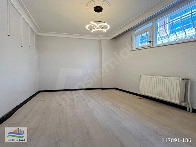 METROBÜSE YAKIN DÜZ GİRİŞ EMSALİNDE KREDİYE UYGUN SATILIK 2+1 !! - Görsel 25