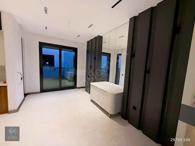 Döşemealtı Altınkalede 978m² Arsa İçinde İskanlı Ultra Lüks 4+1 - Görsel 16