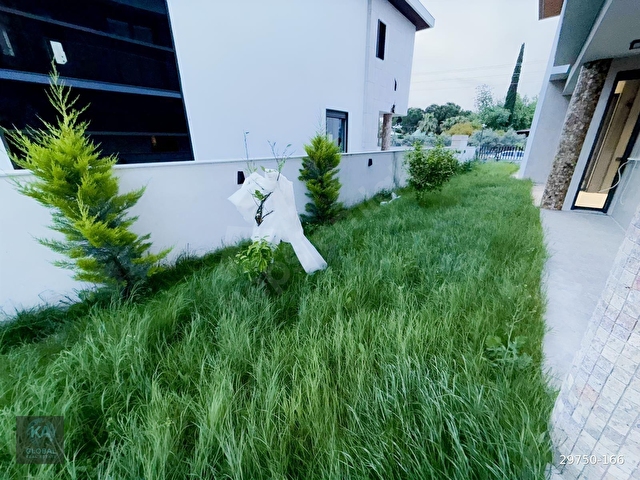 Döşemealtı Altınkalede 978m² Arsa İçinde İskanlı Ultra Lüks 4+1 - Görsel 5