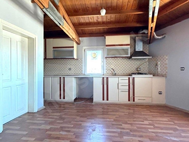Silivri Alibey Mahallesinde 5+2 Dubleks Kiralık Daire - Görsel 11