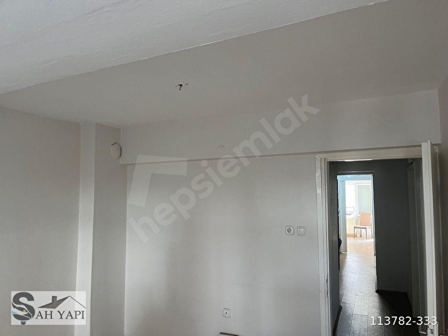 Kahramanlar Fuar kapısı karşısı cadde üzerinde uygun fiyata kiralık - Görsel 8