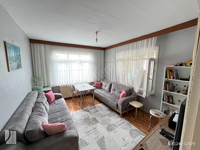 EMNİYETEVLERDE METROYA 8DK,2+1,85M2,2.KAT,BALKONLU ARTUMDAN