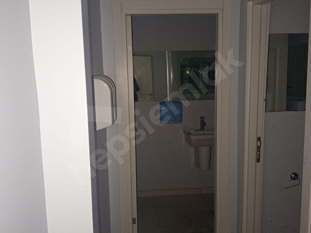 MECİDİYEKÖY ESKİ PROFİLO AVMYE YAKIN OFİS   200M2 - 70000 TL - Görsel 2