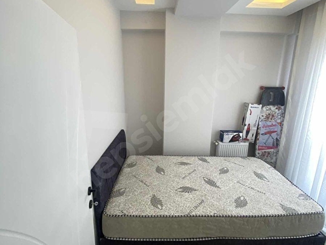 BAŞOĞLUNDAN GÜVENLİKLİ HAVUZLU MANZARALI SİTE İÇERİSİNDE LÜX 1+1 - Görsel 19