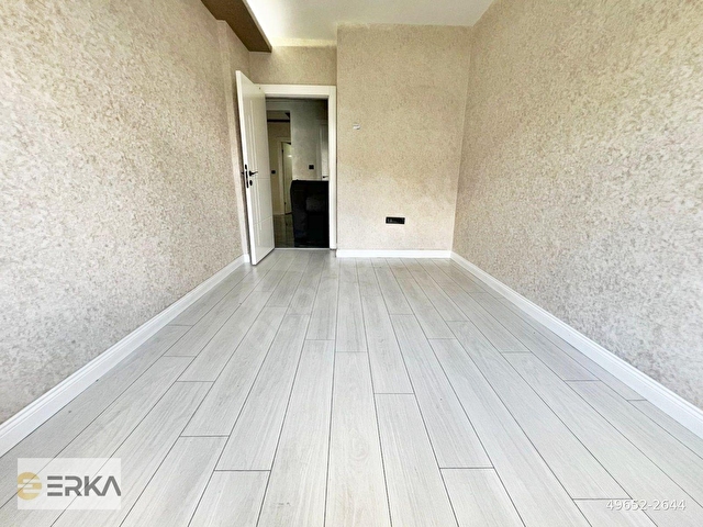 AŞAĞI EĞLENCEDE BAĞIMSIZ SALON ULTRALÜX YAPILI 2 BANYOLU 3+1 - Görsel 25