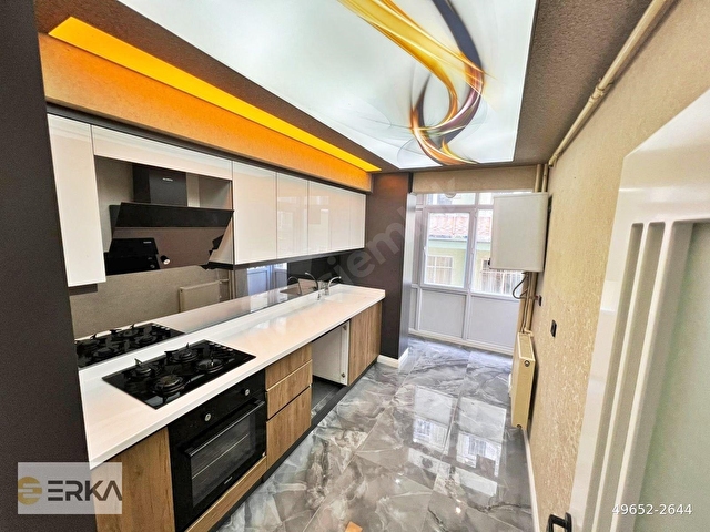 AŞAĞI EĞLENCEDE BAĞIMSIZ SALON ULTRALÜX YAPILI 2 BANYOLU 3+1 - Görsel 4