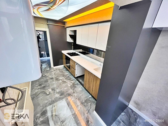 AŞAĞI EĞLENCEDE BAĞIMSIZ SALON ULTRALÜX YAPILI 2 BANYOLU 3+1 - Görsel 5