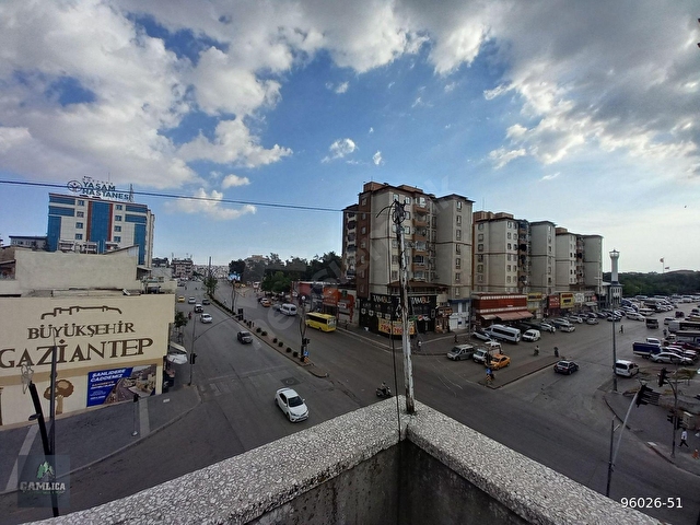 YAŞAM HASTANESİNE & OKULLARA YÜRÜME MESAFESİNDE 3 KATLI,3+1 EV - Görsel 29