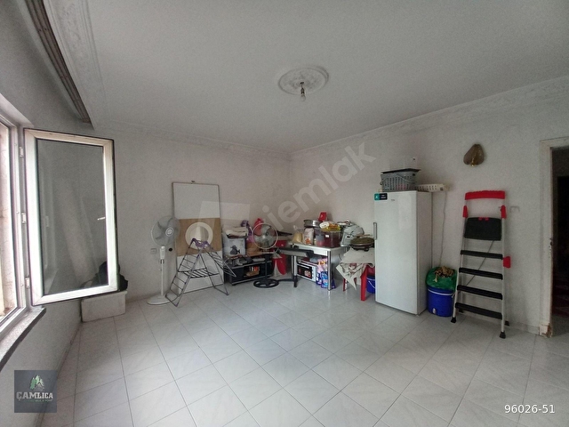 YAŞAM HASTANESİNE & OKULLARA YÜRÜME MESAFESİNDE 3 KATLI,3+1 EV - Görsel 18